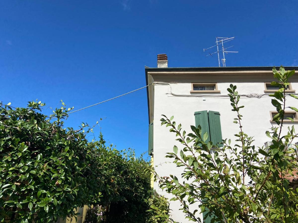 Готель Casa Porto Vecchio Песк'єра-дель-Гарда Екстер'єр фото