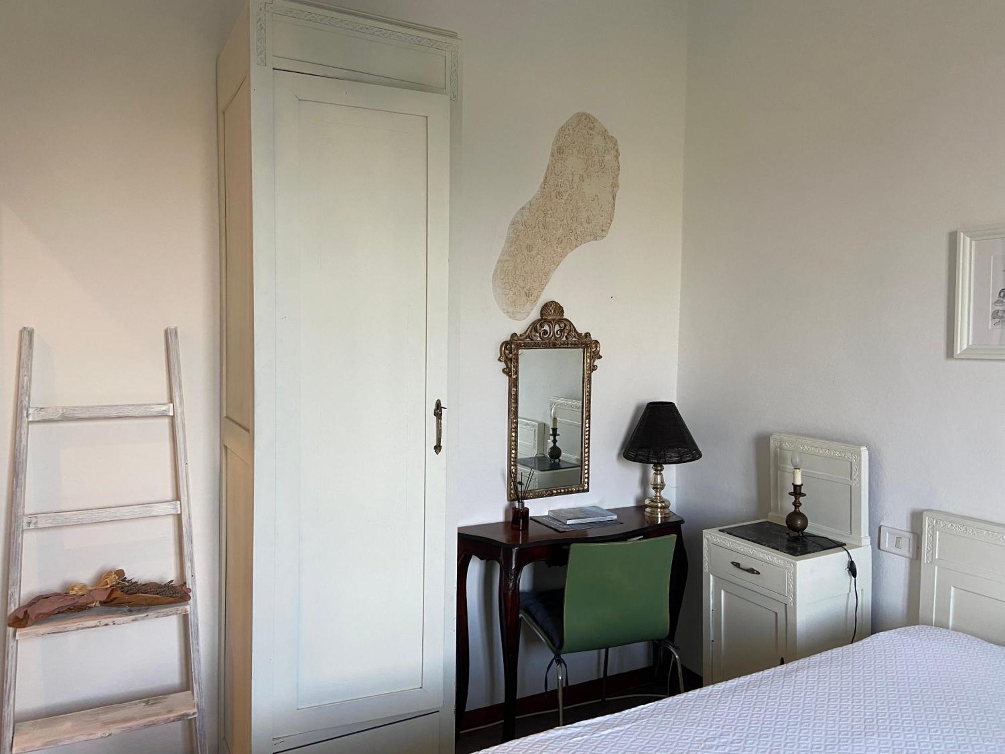 Готель Casa Porto Vecchio Песк'єра-дель-Гарда Екстер'єр фото